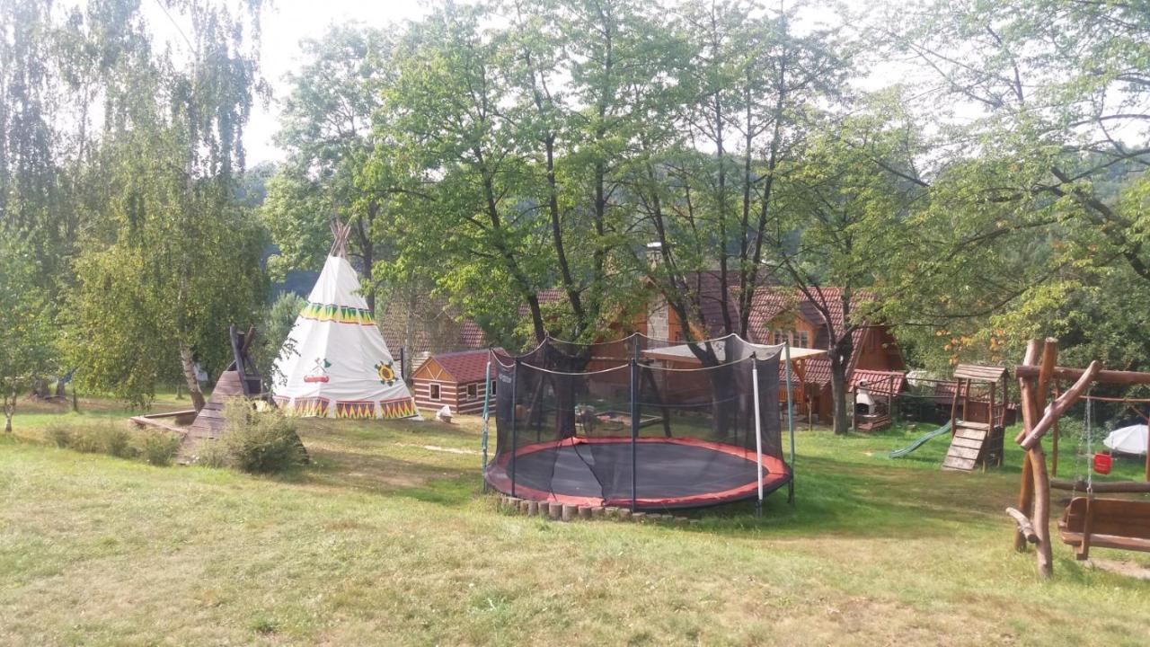 Miniresort Amulet Hrubá Skála Екстериор снимка
